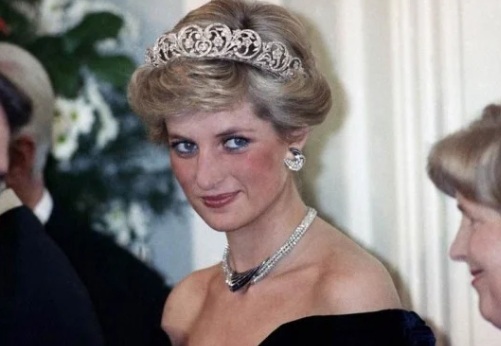 Lady Di soñó con dejar Inglaterra
