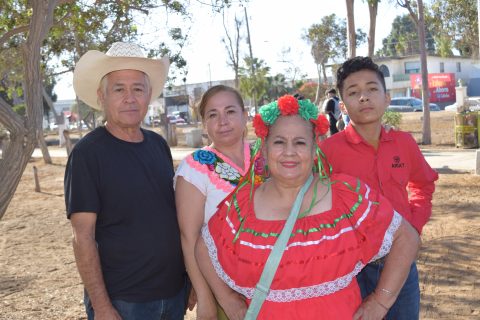 Moisés Aguilar, Jeannete Aguilar, Elvira Lira y Herson.