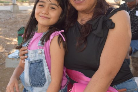 Itzel y Alejandra Hernández. 