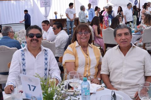 Edmundo Ramírez, Margarita Ruiz y Héctor Contreras.