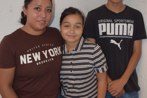 Susan Méndez, Sofía Méndez y Jesús Murrieta.
