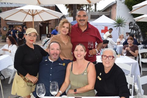 Sandra Arce, Antonio Hernández, Belén Alcalá, Aaron Reich, Kenya Reich y Katherine Turner.