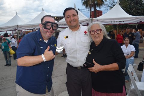 Aaron Reich, Irving Parra y Katherine Turner.