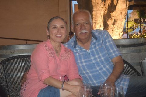 Cinthya Castillo y Julio Salinas.