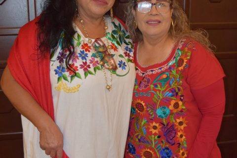 Leticia Lucero y Carmen Medina Topete. 