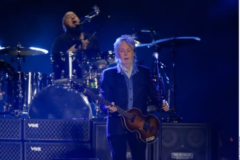 Hacen las paces Collins y McCartney