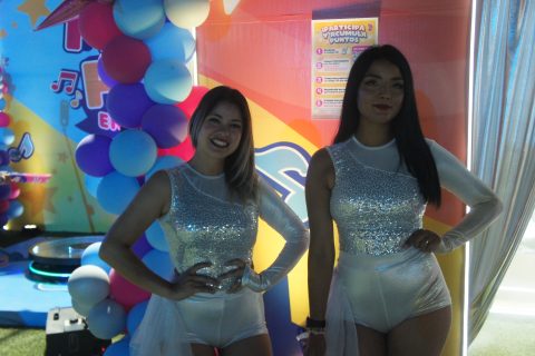 Mirna y Nithzia.