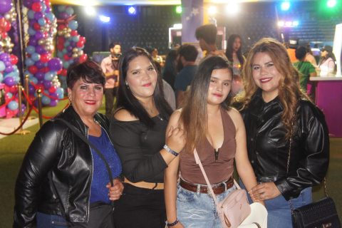 Lorena, Aglae, Dayana y Raquel.