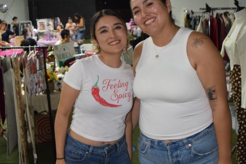 Hannia Yamamoto y Daniela Quiroz. 