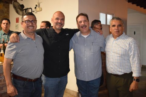 Martes de colegas