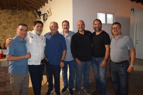 Miguel Galván, Max Adame, Enrique Anda, Raymundo Beltrán, Mario Ruanova, Gilberto Covelli y Edgar Hernández.