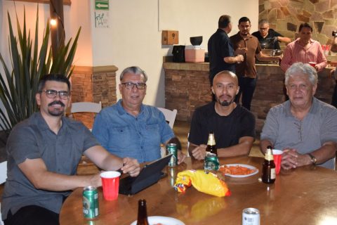 Guillermo Córdova, Melchor Flores, Israel Genes y Mario Zepeda.