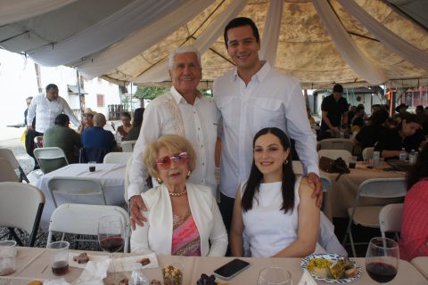 Salvador Magaña, Ray Carrillo, Blanca Miranda y Janet Ruiz.