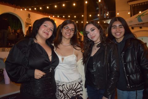 María, Ana, Mara y Jazmin.