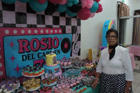 Rosio consintió a sus invitados con una variedad de postres.