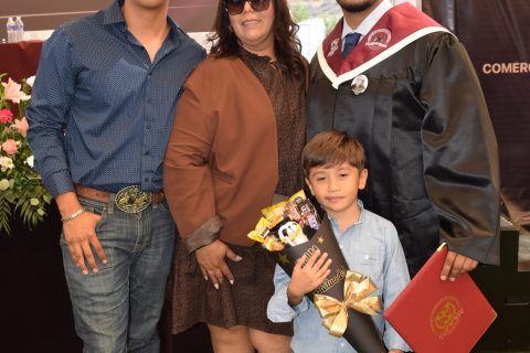 Margarito Castro, Erika Escobedo, Erick Vázquez y Oscar Said.