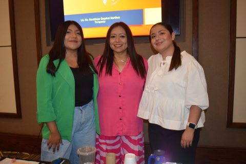 Refuerzan comunicación en familia