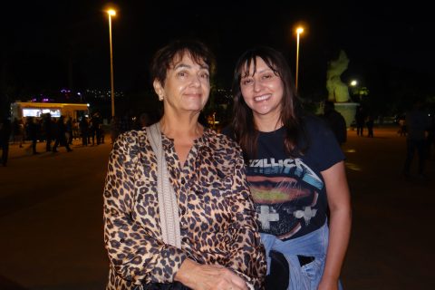 María Esther Medina y Cinthia López.