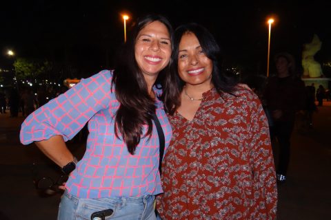 Aurora Razo y Mary Grajeda.