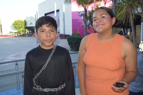 Jesús Alberto y Gaby Mora.